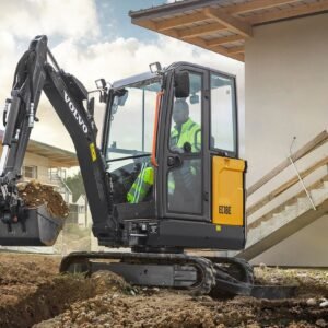 Volvo EC18E 1.8 Ton Mini Excavator – Conventional Tail Swing