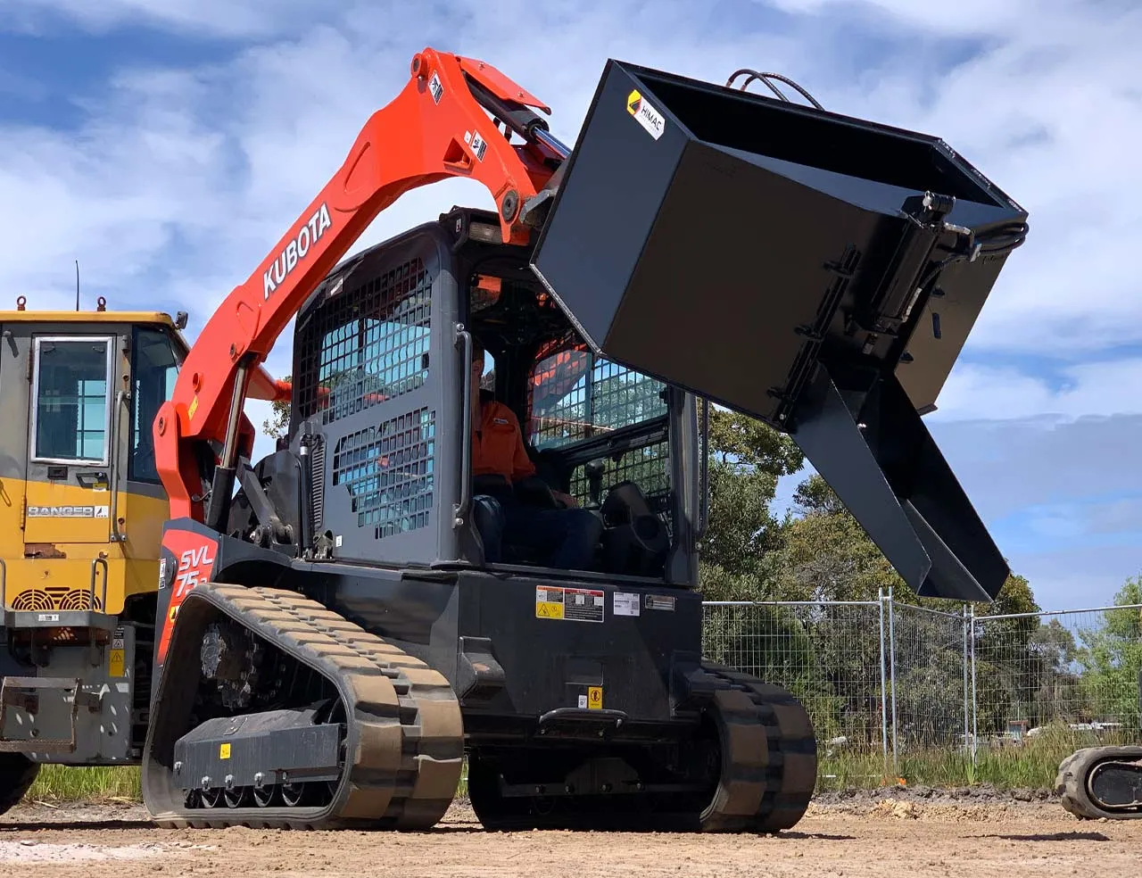 Himac 0.50m3 Tractor Concrete Unloading Bucket - Image 4