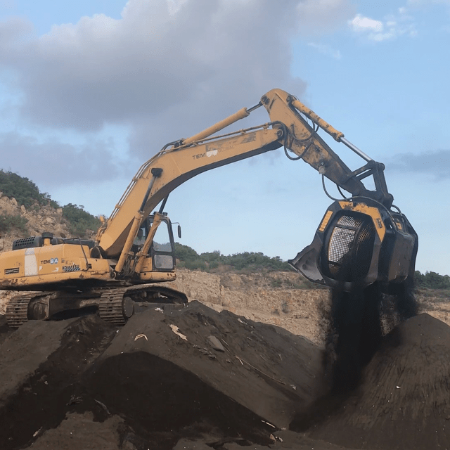 MB Crusher MB-S18 Screening Bucket - 12-22t Excavator Attachment - Image 5